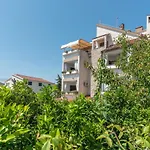Apartament Vojin *